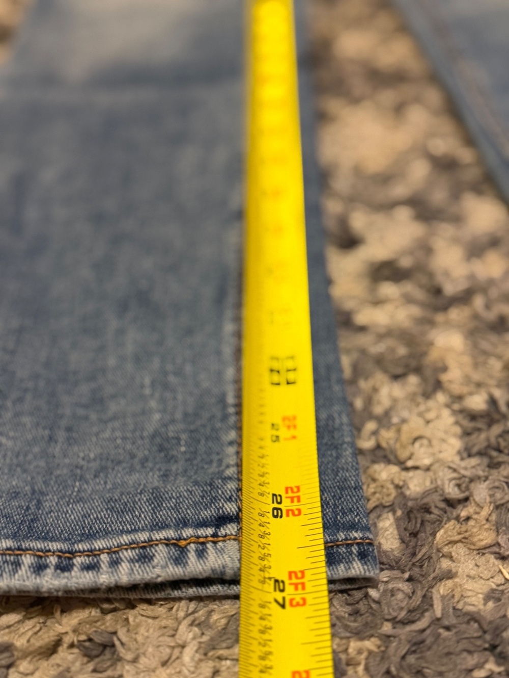 Rag & Bone Size 26 Blue Jeans Straight Leg Distressed Denim Womens Designer - Picture 6 of 6